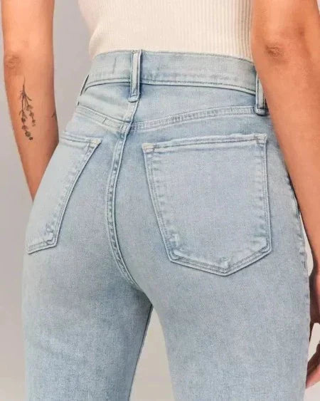 Valencia - High-Rise Flare Jeans