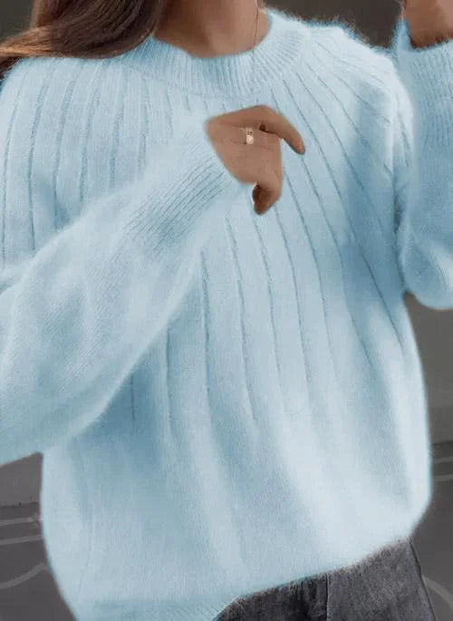 ALEXIA | ELEGANT RIBBED CREWNECK SWEATER WITH FLUFFY COLLAR